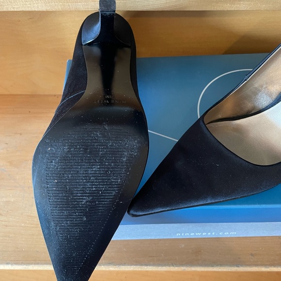 Nine West Black Satin Pumps - Picture 3 of 4